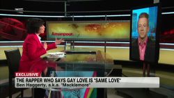 exp macklemore.gay.marriage.amanpour_00045402.jpg