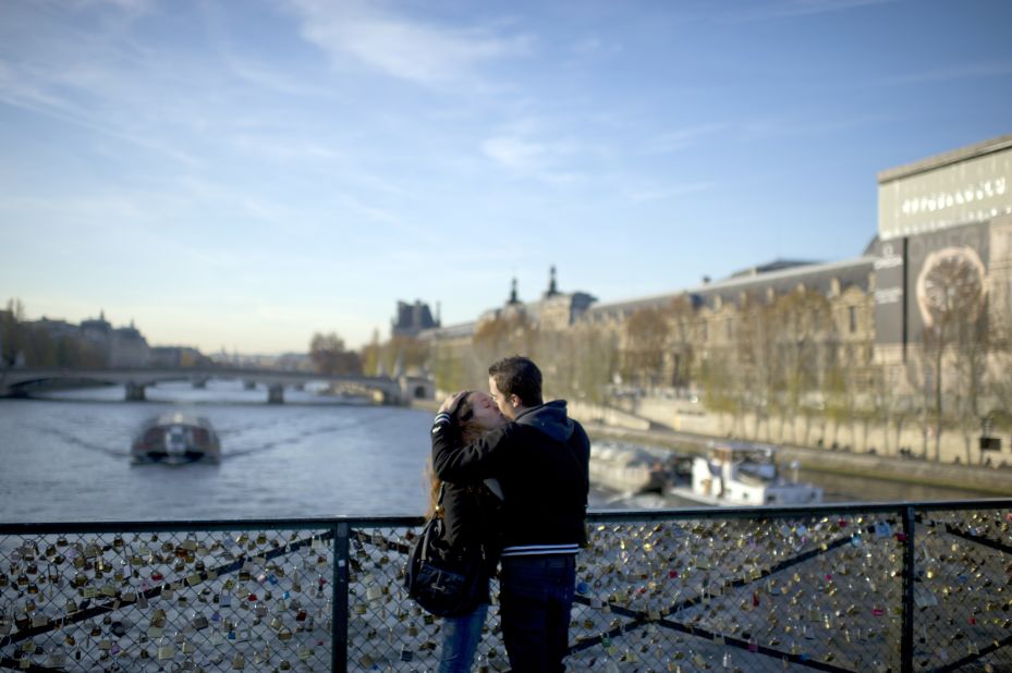 Historic. Dramatic. Romantic. (OK, and a little too expensive.) Like the perfect proposal, that's what sets Paris apart from the pack.