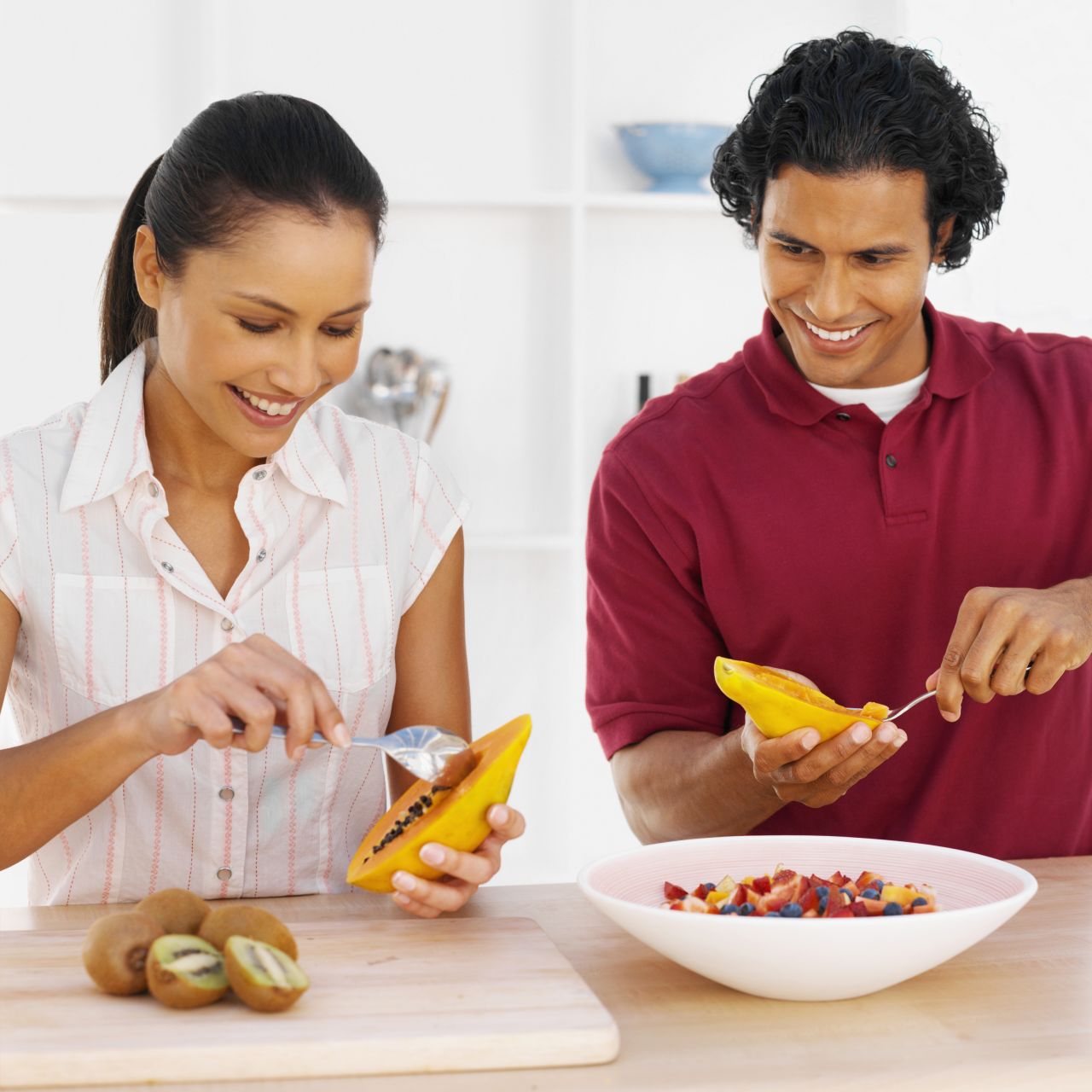 Recipes including papaya and kiwi fruit will exfoliate skin without over-drying it. While papaya is a little safer on the skin, both make skin cells less sticky.