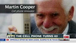 exp Lead Cell Phone Martin Cooper_00002001.jpg