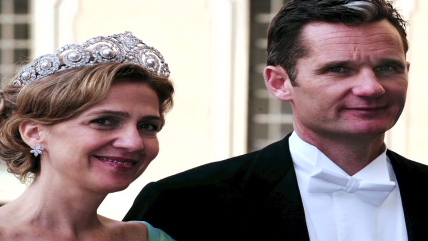 pkg walsh spain royal scandal_00005213.jpg