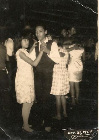 <a href="http://ireport.cnn.com/docs/DOC-948028">Niena Sevilla's father</a> attended a New Year's Eve party in the Philippines in 1968. Her dad, 18 years old at the time, danced with one of the partygoers he met at the event. "Women of the '60's were so natural," Sevilla says.