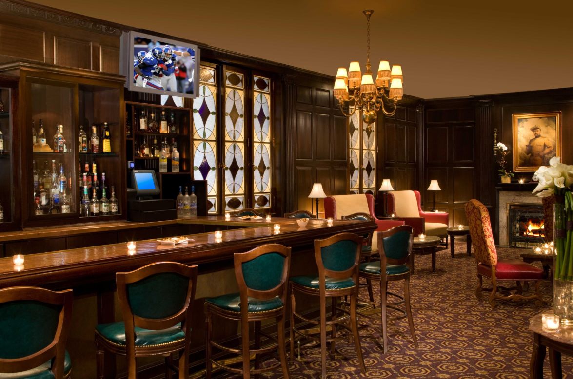 The Roosevelt Hotel's Madison Club Lounge is hosting viewing parties all season for "Mad Men" fans.