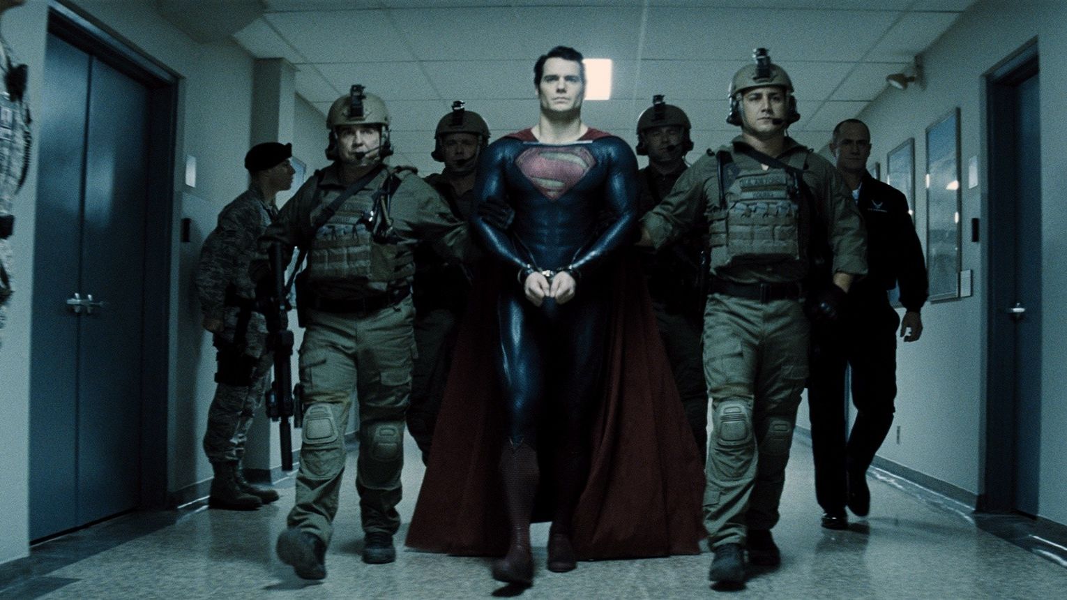 Henry Cavill stars as Clark Kent / Superman in "Man of Steel."
