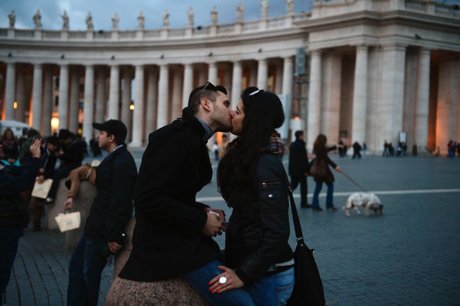 Australia-based Pitch & Woo helps guys create unforgettable proposals for their girlfriends. We asked founder Jonathan Krywicki to help us create a list of top proposal destinations. Rome's Trevi Fountain is well known for romance, but the Eternal City is full of sweetheart spots, he says. 
