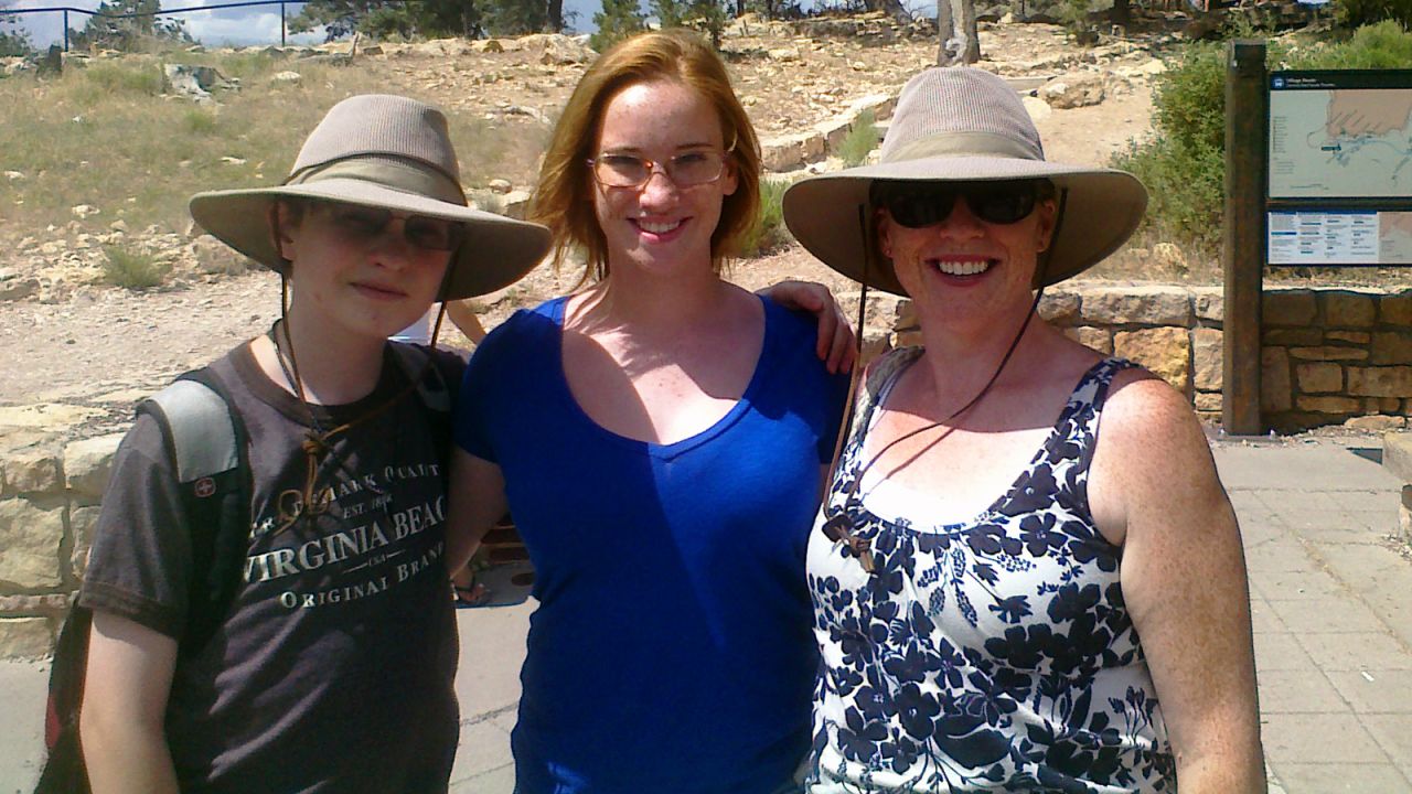 Para celebrar la pérdida de peso, Schaaf visitó el Gran Cañón con sus dos hijos en el verano de 2011.