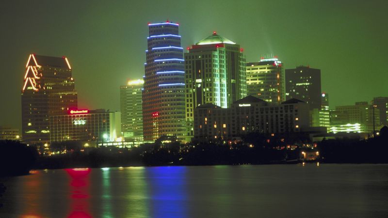 NextImg:5 reasons you want Google Fiber in your city | CNN Business