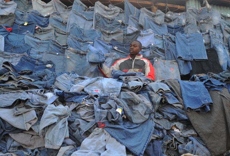 Is your old t-shirt hurting African economies? | CNN Business