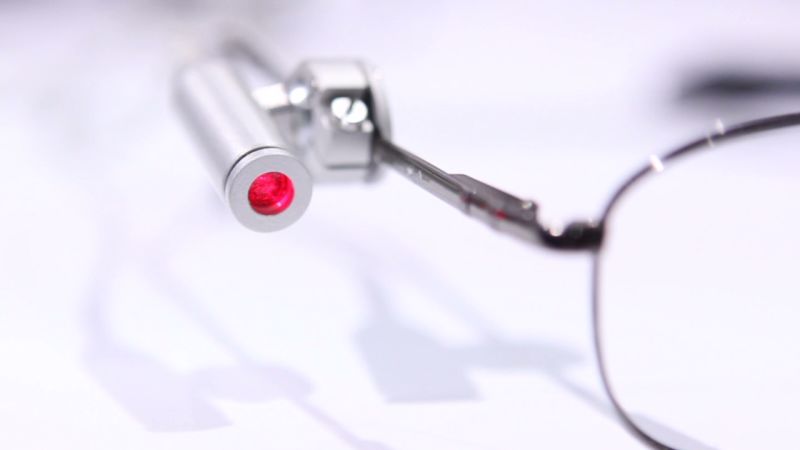 NextImg:Rule your computer with a head-mounted laser beam | CNN Business