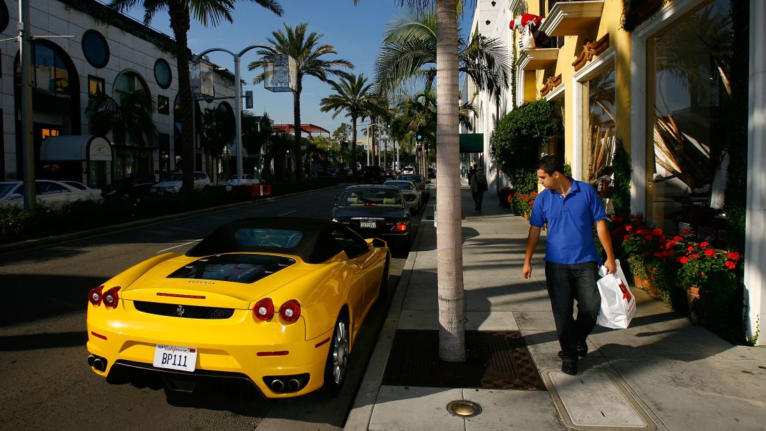 Soak up the atmosphere in Beverly Hills with a stroll down Rodeo Drive. Be prepared to window shop or max out your credit cards.