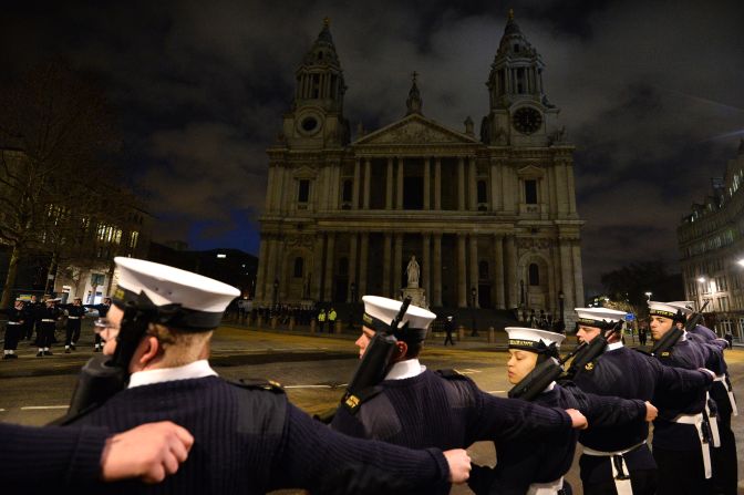 Honor Guard takes part in a rehearsal for the ceremonial funeral of former prime minister Margaret Thatcher outside St Paul's Cathedral in the city of London, on April 15, 2013.
