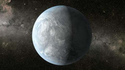 This illustration depicts Kepler-62e, a planet in the habitable zone of a star smaller and cooler than the sun. It is located about 1,200 light-years from Earth in the constellation Lyra.