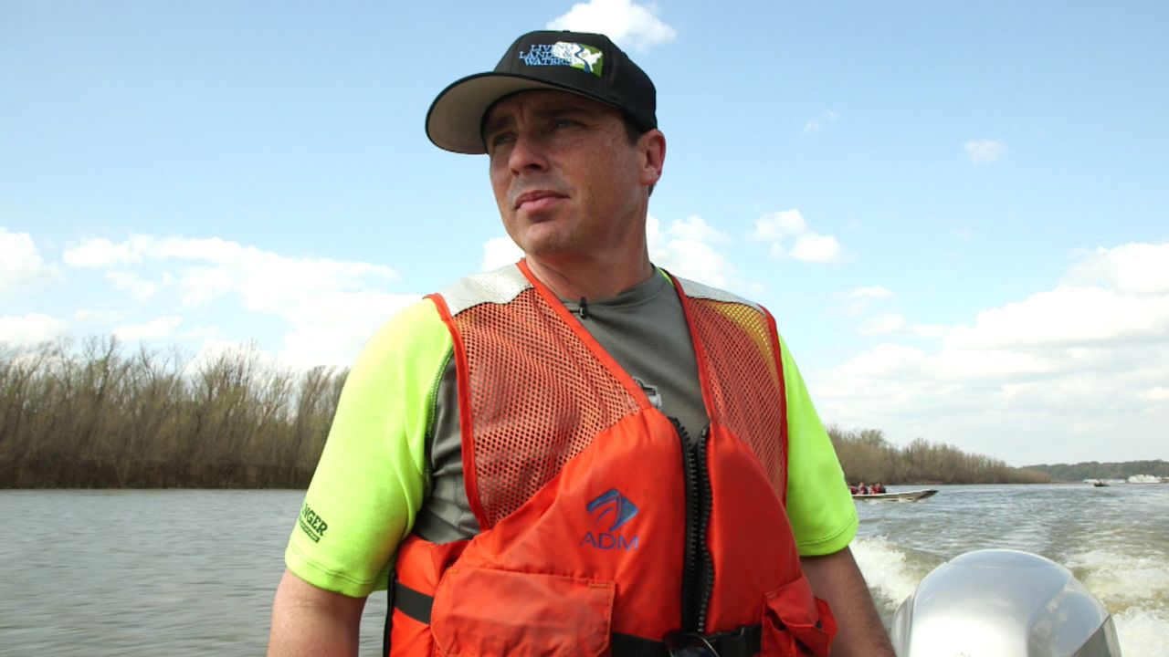 Growing up, Chad Pregracke was sick of seeing trash in the Mississippi River.