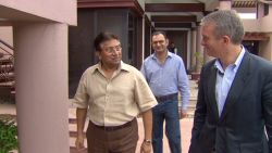 lkl robertson pakistan musharraf house arrest_00003607.jpg