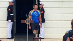 bst obama honors wounded warriors_00002213.jpg