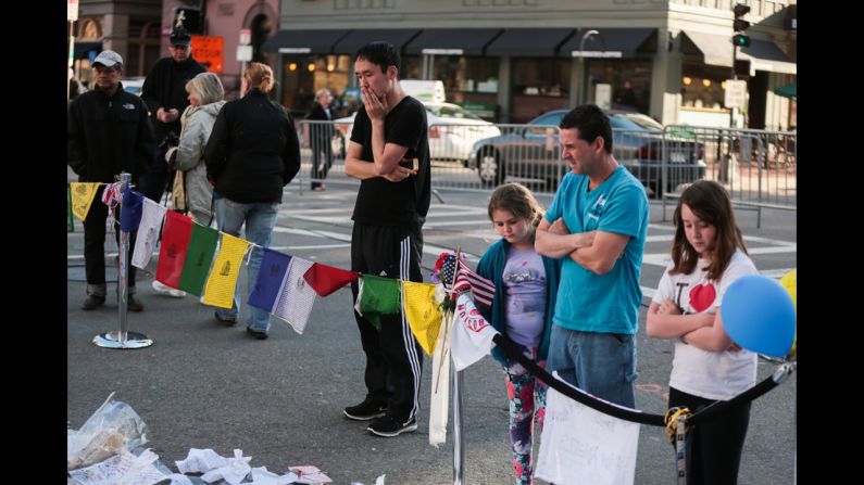 A makeshift memorial honors the bombing victims on April 21, 2013.