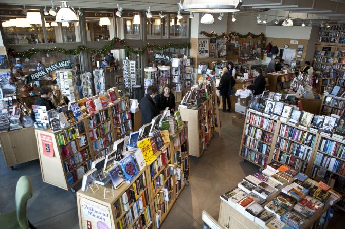Book Passage has two locations, but Davidson fell for the <a href="index.php?page=&url=http%3A%2F%2Fwww.ferrybuildingmarketplace.com%2F" target="_blank" target="_blank">San Francisco Ferry Building</a> location.