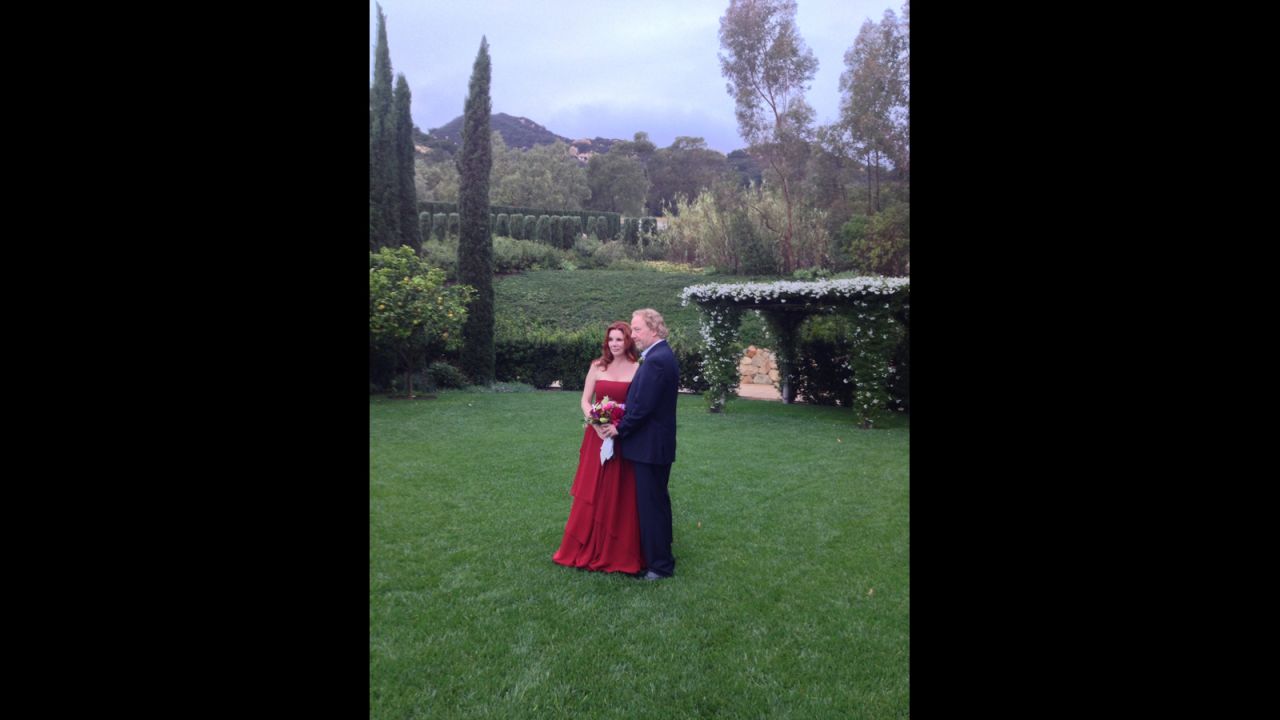 Timothy Busfield, Melissa Gilbert say 'I do' CNN