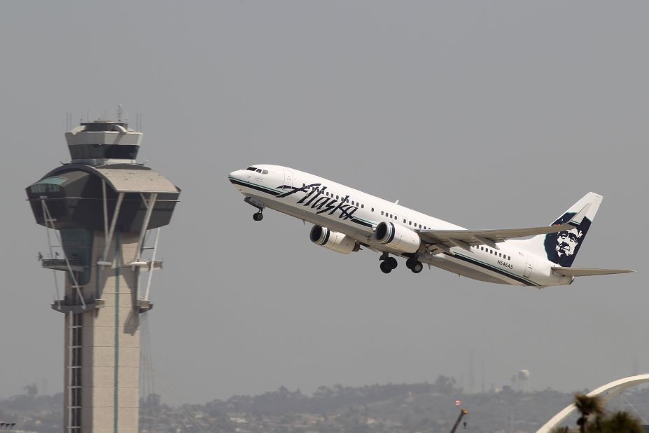 Air traffic controllers, some safety inspectors and other essential employees will "continue working in order to maintain the safety of the national airspace system," said the Federal Aviation Administration. (File photo) 