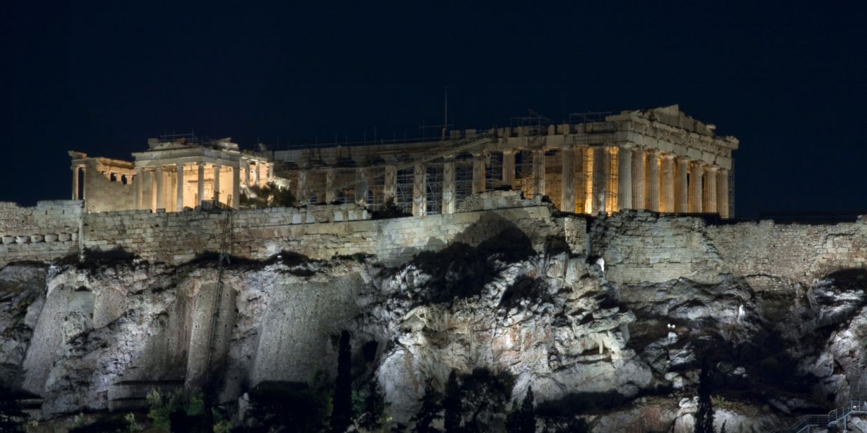 Looming over the city of Athens, this ancient Grecian citadel was built in the 5th century BC and continually beautified through the years. Despite being attacked and pillaged by everyone from the Byzantines to the Venetians, the site still stands to provide important insight into Greek mythology. 