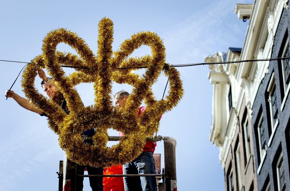 A crown is hung in the center of Amsterdam on April 23, 2013 ahead of Beatrix's abdication. 