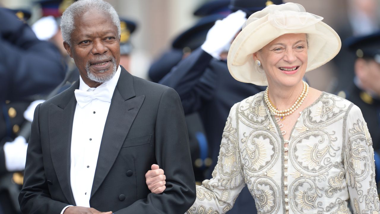 Former U.N. Secretary General Kofi Annan and his wife Nane leave the investiture ceremony.