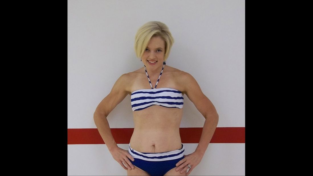 Robinson posed in a bikini in summer 2011, around the same time she opened her first Zumba studio, Fitness Shakers. She went from a size 24 to a 2.