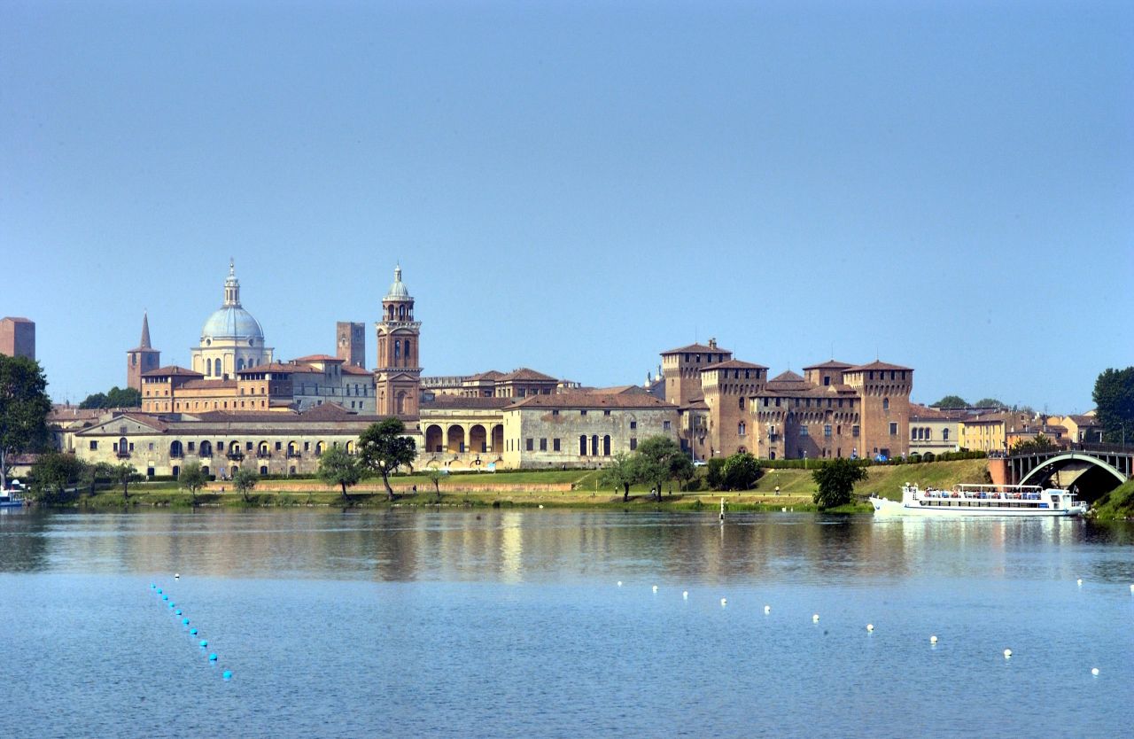 Mantova (also called Mantua) was the hometown of Rome's most celebrated poet, Virgil. It's been inscribed by UNESCO as a World Heritage Site. The foggy Mincio river and lakes create an ideal habitat for many bird species. 