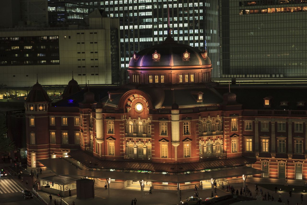 Kingo Tatsuno, a prominent architect of the Meiji Period at the turn of the last century, designed the station in a distinctly Western style after time spent studying in Europe. 