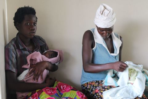 Giving birth in Africa carries substantial risk. According to AMREF, 200,000 women die every year in the continent from complications during pregnancy or childbirth.