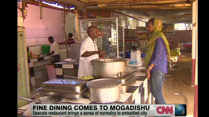 nr.fine.dining.in.mogadishu_00004328.jpg
