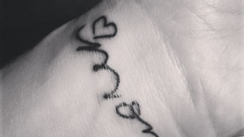 Wrist Tattoos For Moms / Inked With Love Tattoos That Honor Mom Cnn : Getting a tattoo on the wrist can be a bit painful since it is very sensitive and at the same time it has lesser fat.
