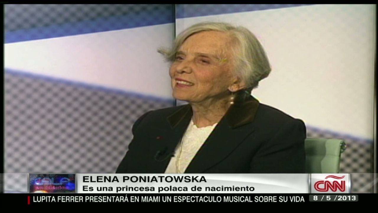 cnnee cala  intvw elena poniatowsky_00045511.jpg