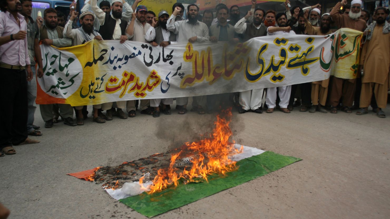 Kashmiri's protest against the attack on Pakistani prisoner Sanaullah Ranjay in an Indian jail in Muzaffarabad on May 5, 2013.