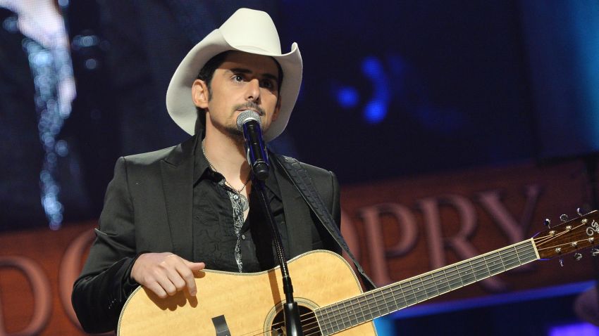 NASHVILLE, TN - MAY 02: (EXCLUSIVE COVERAGE) Country musician Brad Paisley performs at the funeral service for George Jones at The Grand Ole Opry on May 2, 2013 in Nashville, Tennessee. Jones passed away on April 26, 2013 at the age of 81. (Photo by Rick Diamond/Getty Images for Nancy Jones) 