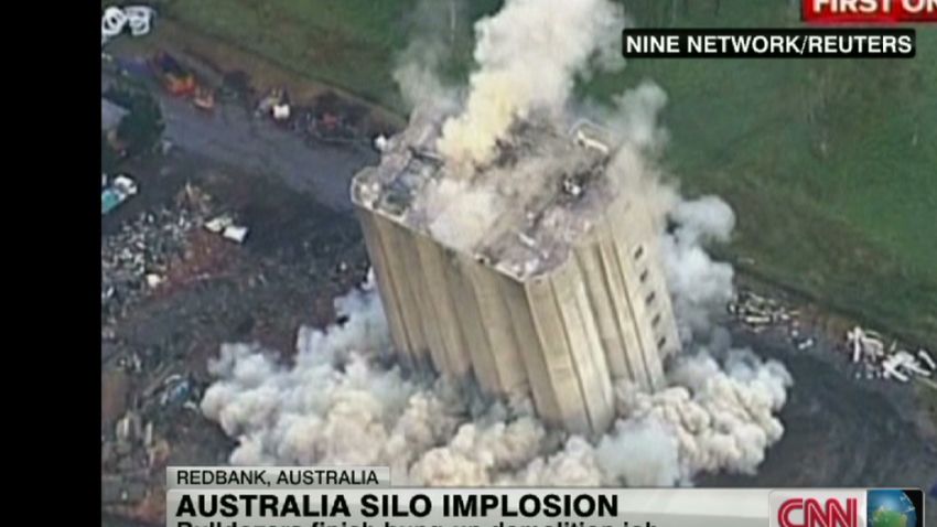 intl australia failed building implosion_00001009.jpg