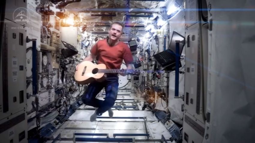 Hadfield Space Oddity video