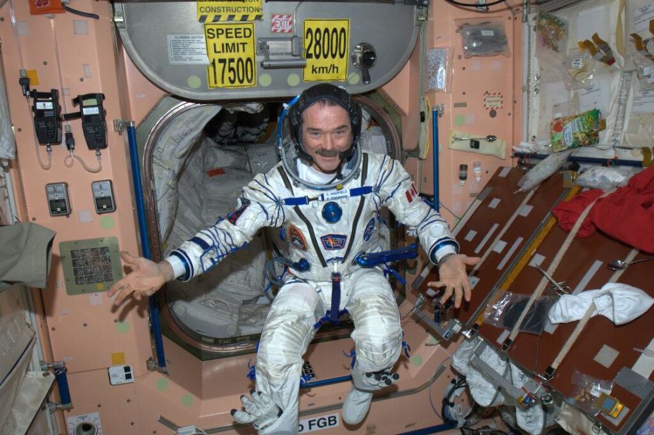 "Good to know that after 5 months, my Sokhol pressure suit still fits," Hadfield wrote on May 7. This "high fashion" photo posted on Twitter shows him <a href="https://twitter.com/Cmdr_Hadfield/status/331749180580192256" target="_blank" target="_blank">modeling his outfit for the trip home</a> in the Russian Soyuz space capsule.