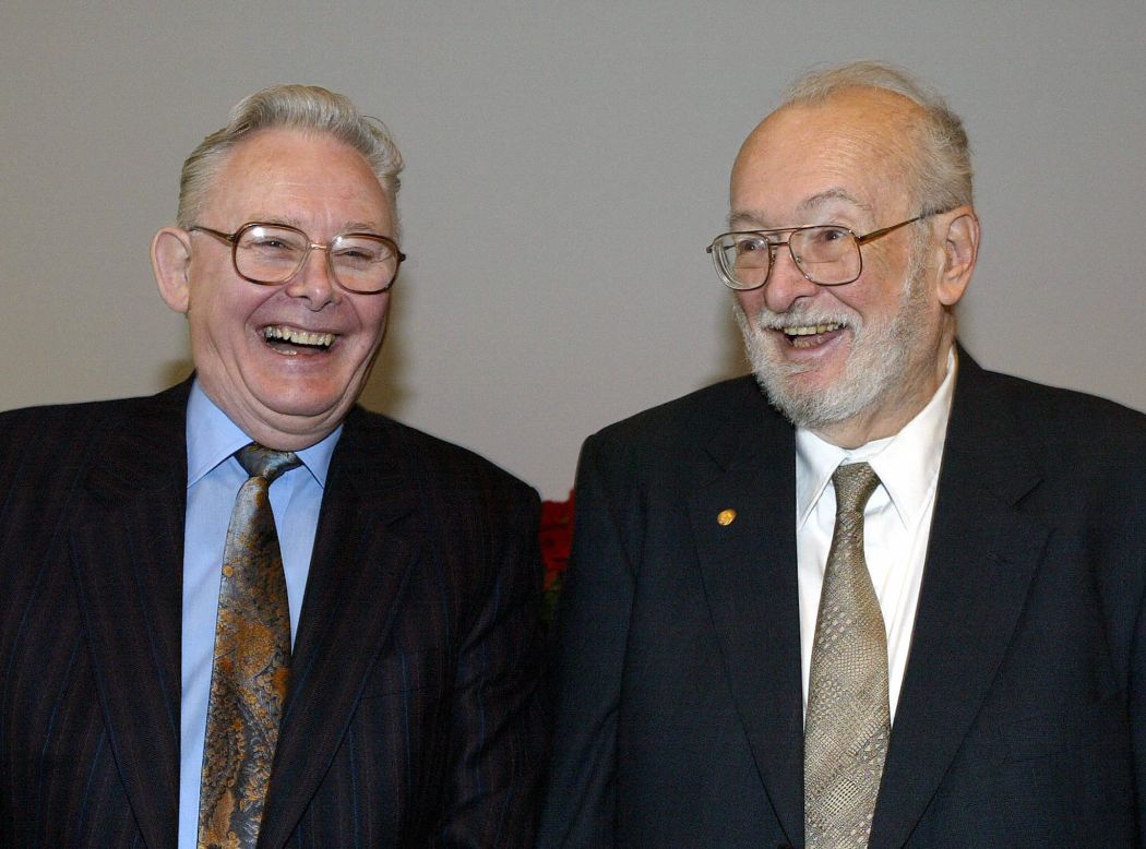 <a href="http://www.nobelprize.org/nobel_prizes/medicine/laureates/2003/" target="_blank" target="_blank">Paul C. Lauterbur and Peter Mansfield</a> jointly won the 2003 Nobel Prize in Physiology or Medicine for their work on magnetic resonance imaging (MRI), a technique that is widely used for imaging of the brain and the spinal cord, and has also led to improved diagnostics in cancer. 