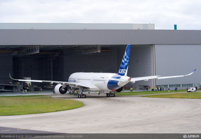 The internal cabin width of the aircraft is 5.61 meters, with the A350-1000 seating up to 350 people.