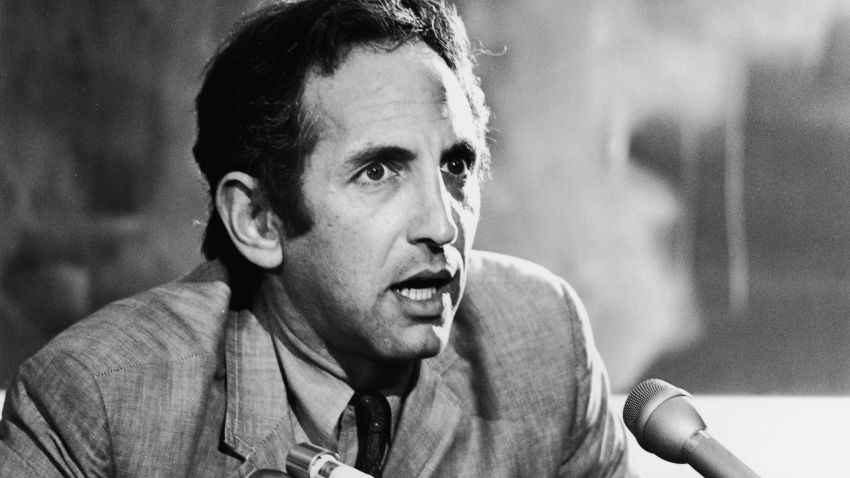 American author Daniel Ellsberg, publisher of 'The Pentagon Papers,' speaks at a press conference, 1970s. (Photo by Hulton Archive/Getty Images