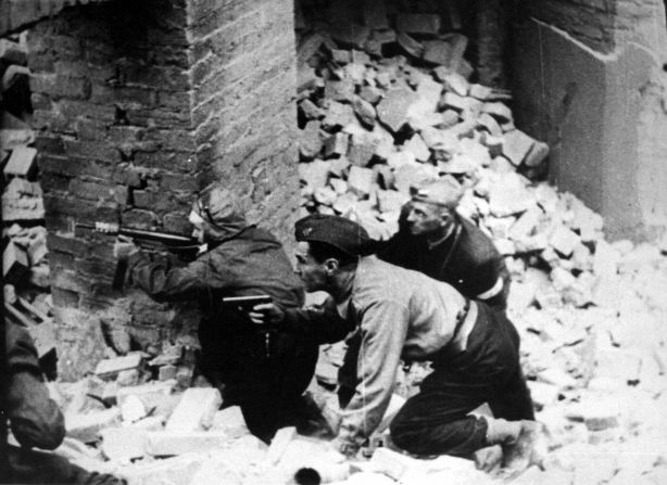 During April 1943 the first urban mass rebellion against the Nazi occupation of Europe started in the Warsaw ghetto. Pictured here are insurgents fighting in the streets of Warsaw during the uprising.