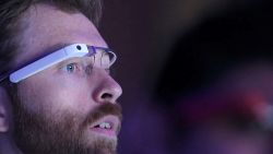 dnt vegas businesses seek to ban google glasses_00001313.jpg