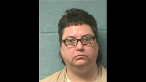 Kelly Renee Gissendaner was 28 when she murdered her husband in Gwinnett County, Georgia, on February 7, 1997. She was sentenced on November 20, 1998.