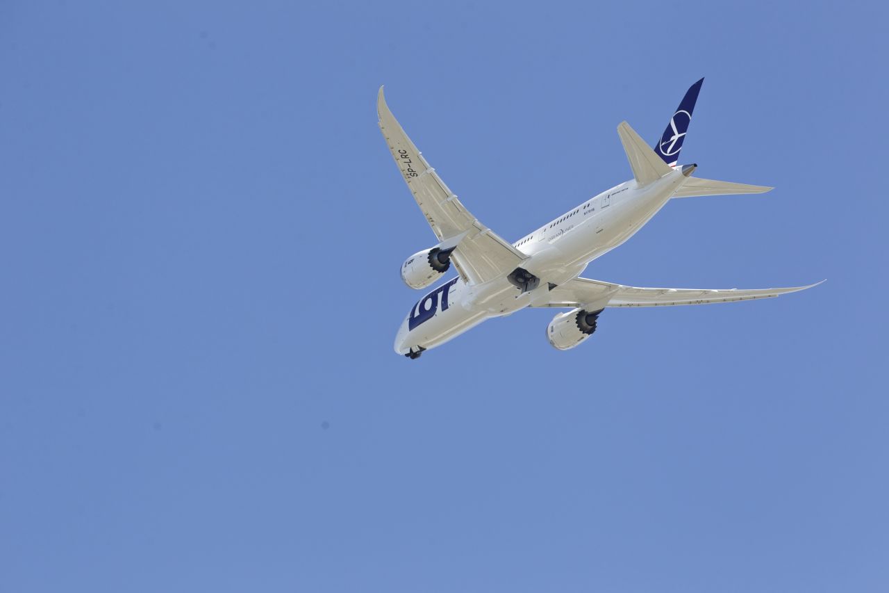 A LOT Polish Airlines 787, with a redesigned lithium-ion battery system, performs a test flight in March at Paine Field in Everett, Washington. The Dreamliner's distinctive wings sweep back at 32 degrees.