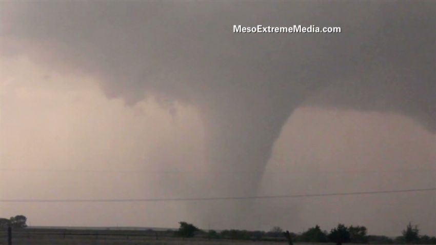 vo tornado in kansas _00005006.jpg