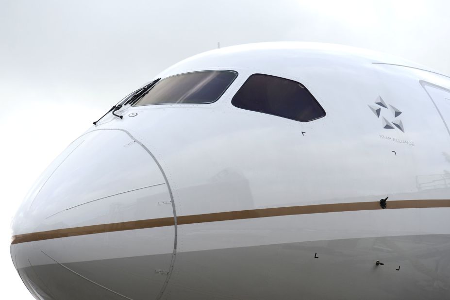 A United Airlines 787 Dreamliner sits on the runway in Houston on Monday as crews prepare for its first commercial flight since the fleet was grounded earlier this year. The Boeing 787 was the first entire airline model to be grounded by the Federal Aviation Administration in more than 30 years.