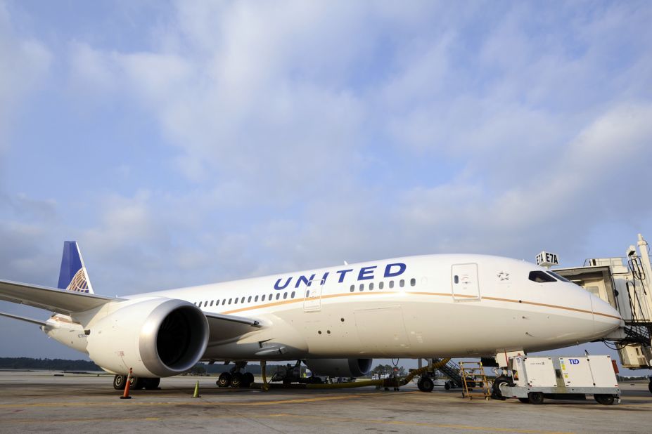 The new fuel-saving twin-engine Boeing 787 Dreamliner opens the door for United Airlines to launch a cost-efficient ultralonghaul nonstop from San Francisco to Chengdu, China, beginning in June 2014, <a href="http://www.forbes.com/sites/thestreet/2013/09/04/for-united-and-the-boeing-787-chengdu-is-just-the-start-in-china/" target="_blank" target="_blank">Forbes reports</a>. The 14-hour flight will be Chengdu's first ever nonstop to the United States. 