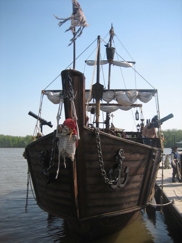 Mississippi River pirate ship sold to History Channel