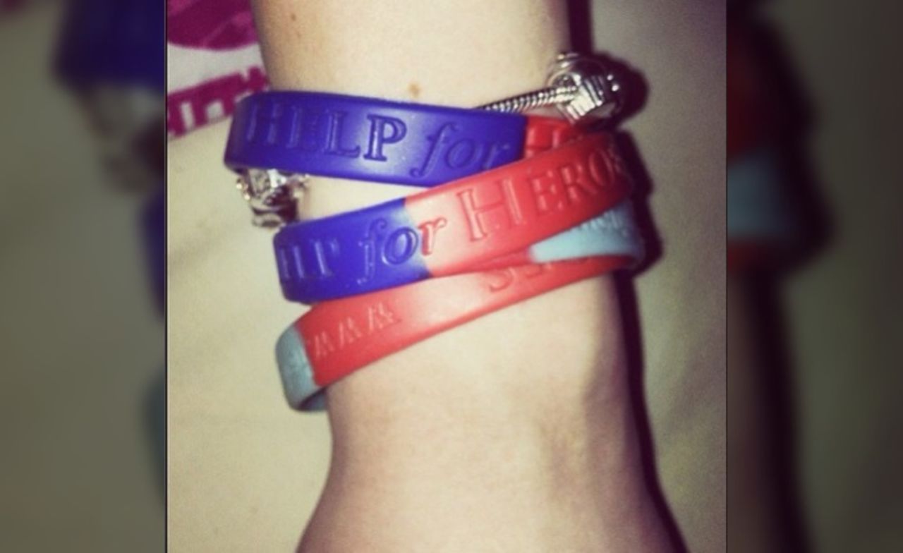 Abbey Gail wore several armbands from UK charity Help for Heroes and praised British soldiers serving today. "I support the forces and all they do," she said.
